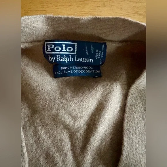 Vintage Polo Ralph Lauren merino wool cardigan - Picture 2 of 9